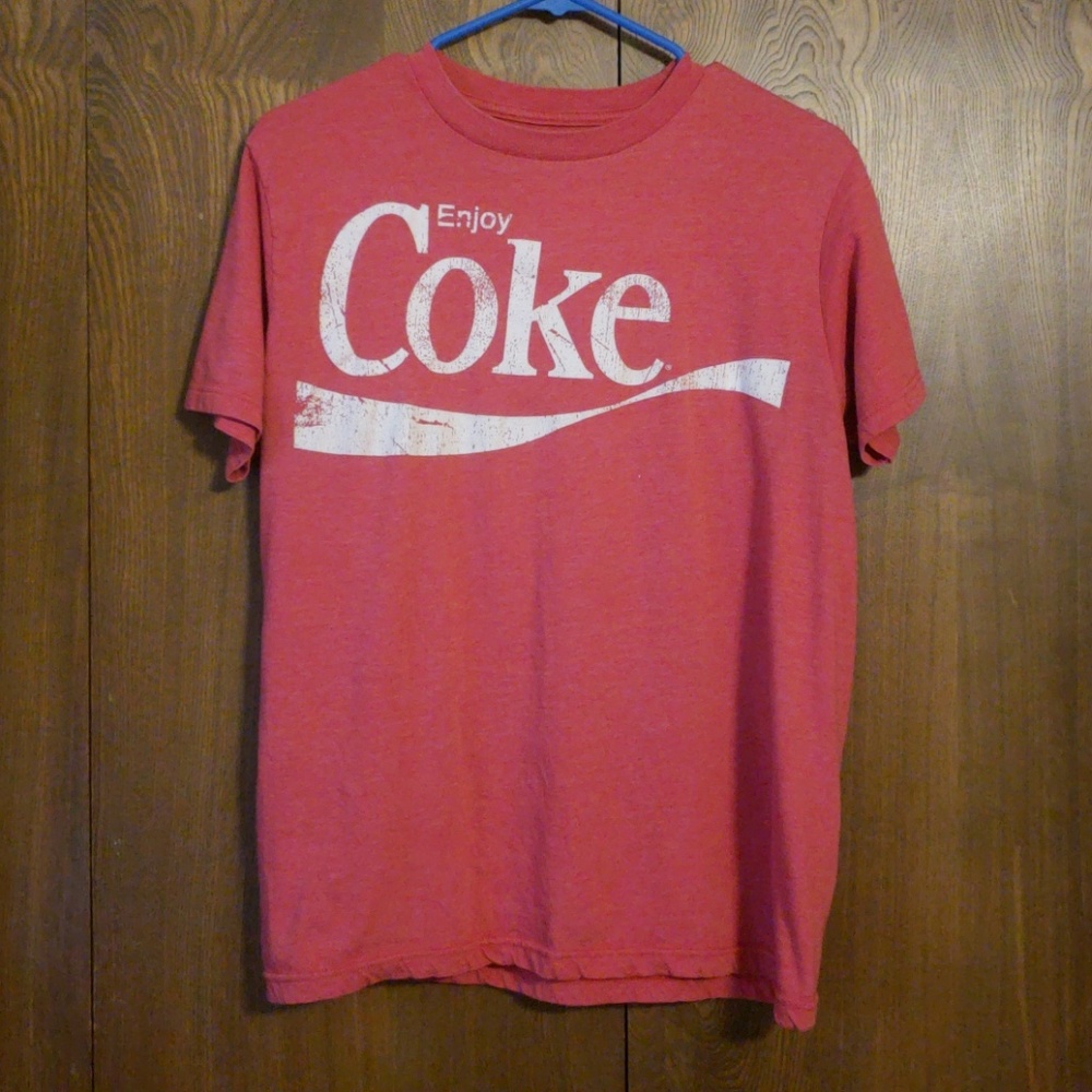 Coke tshirt
